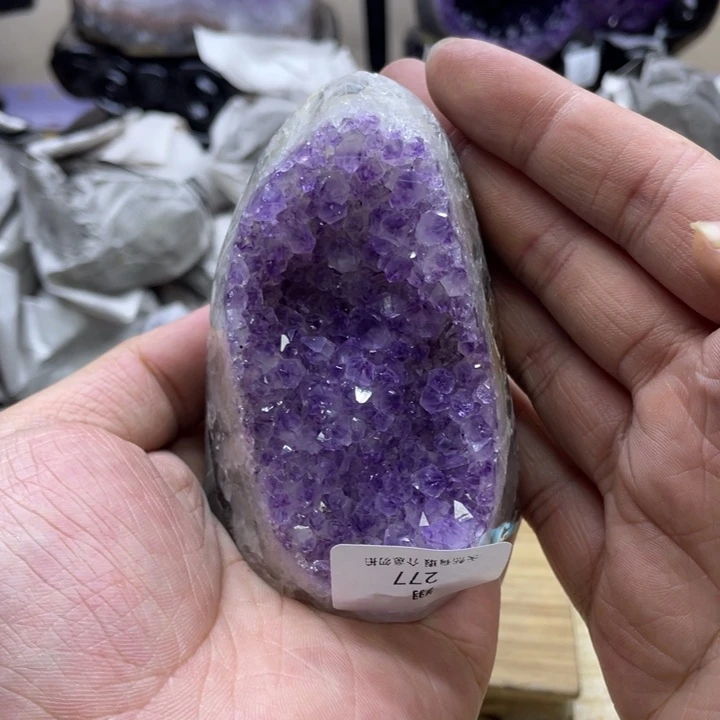 未镶嵌大型摆件（非配饰）紫晶