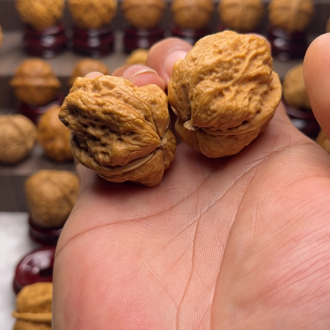 文玩核桃把件乔***漾龙脊妖蟾1¥