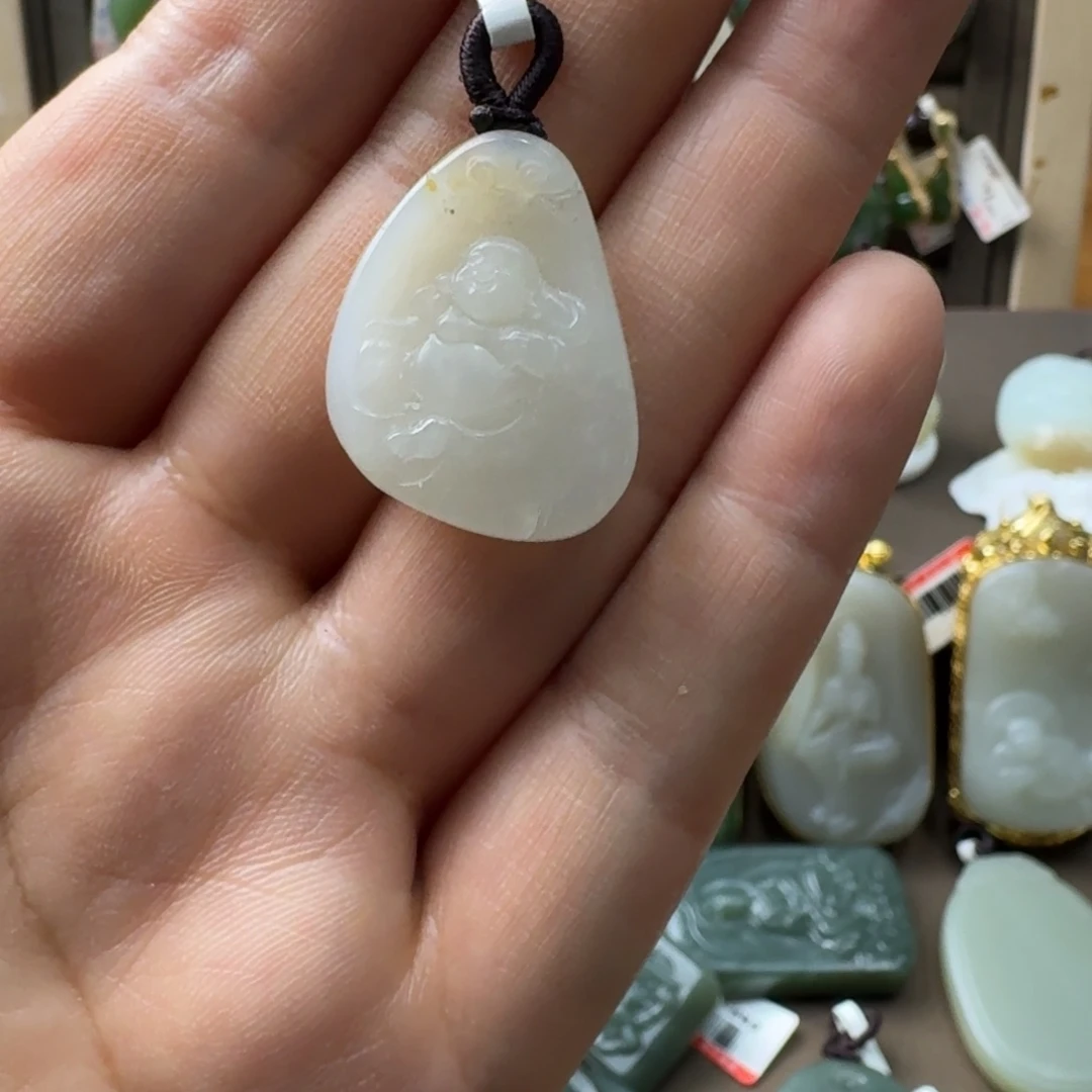 和田玉未镶嵌吊坠(不含链)