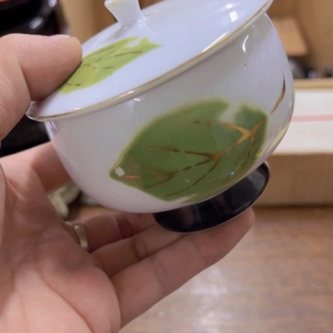 炎少瓷器欢迎大家前来选购孤**掷