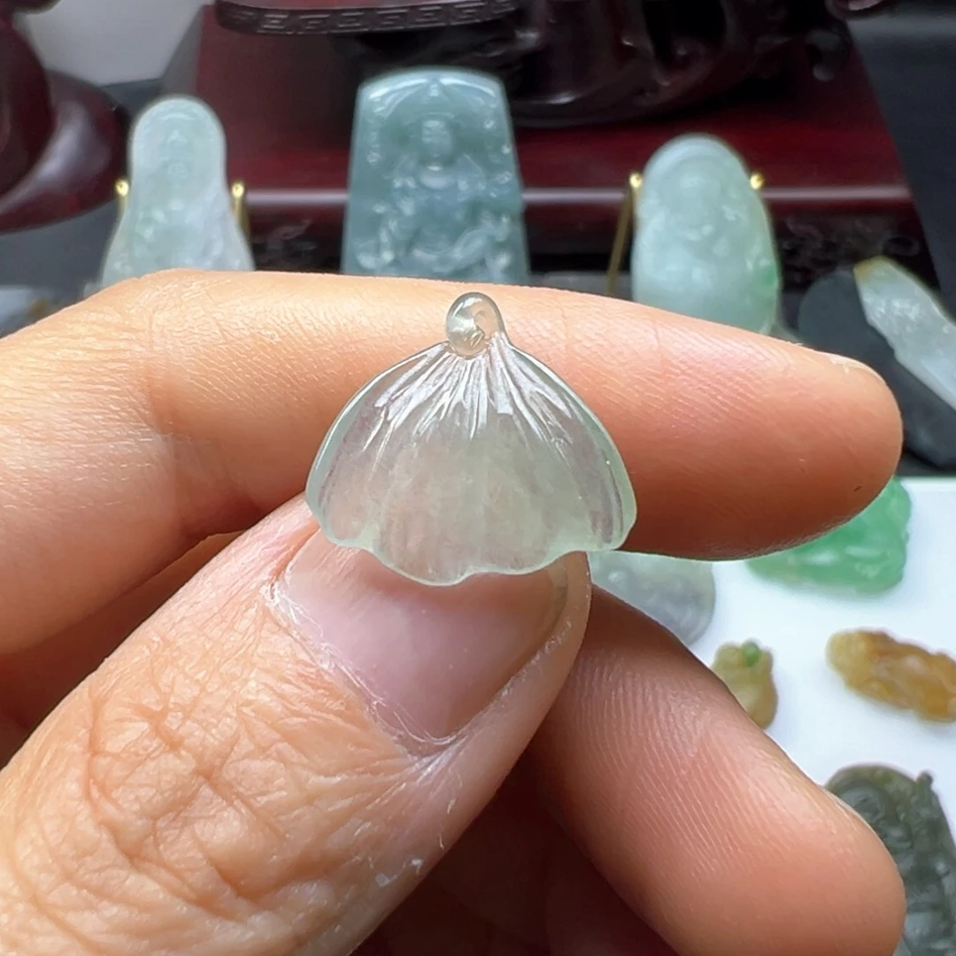 颈饰未镶嵌翡翠缅甸翡翠A货