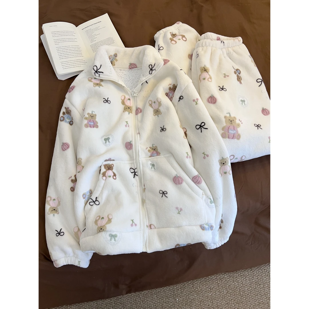 韩版软萌可爱小熊卡通珊瑚绒睡衣女冬季加绒加厚家居服套装可外穿
