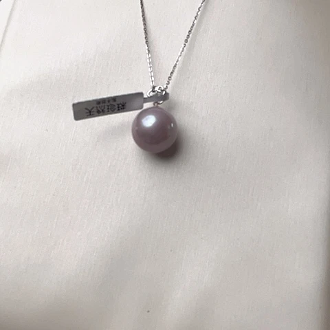 淡水珍珠颈饰未镶嵌某*女