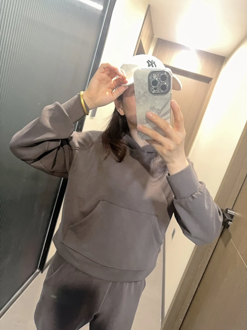成人女日系风连帽运动卫衣瑜伽上衣纯色外套打底春秋套头衫长袖