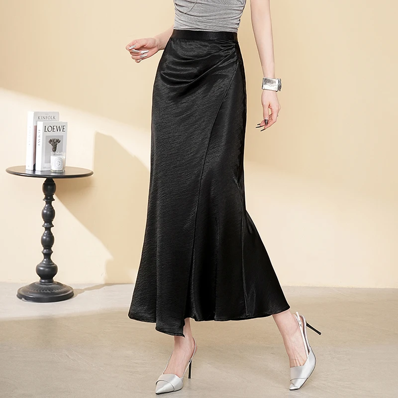 云锦缎面半身裙女春季2025新款高级感垂感气质长裙醋酸包臀鱼尾裙