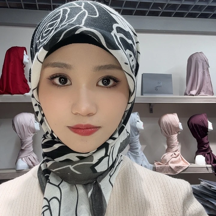 美丽诺羊毛羊毛方巾围巾