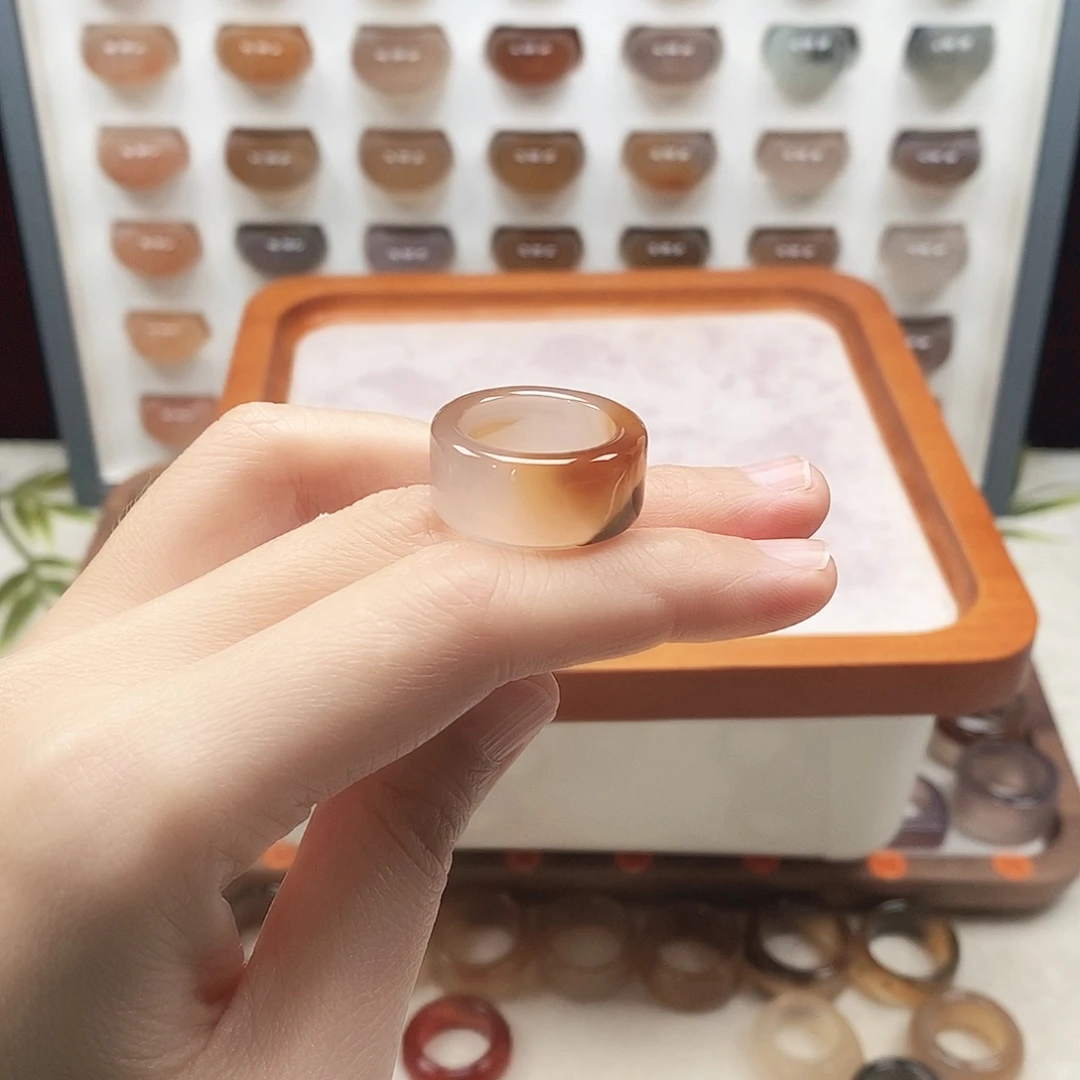 大***银玛瑙/玉髓未镶嵌戒指港14