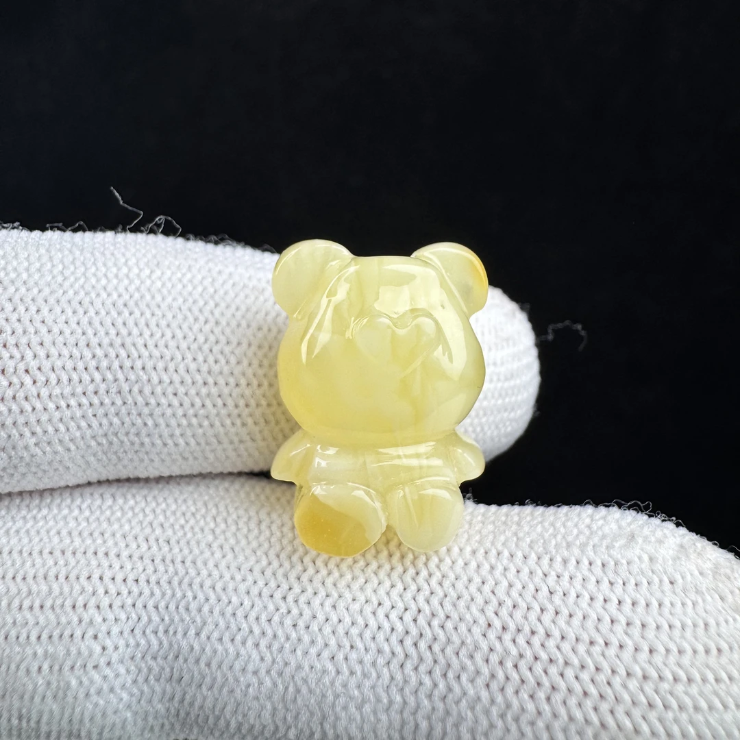 D3009【微瑕】天然原矿蜜蜡 雕刻小熊15*20.5mm支持复检假一罚十