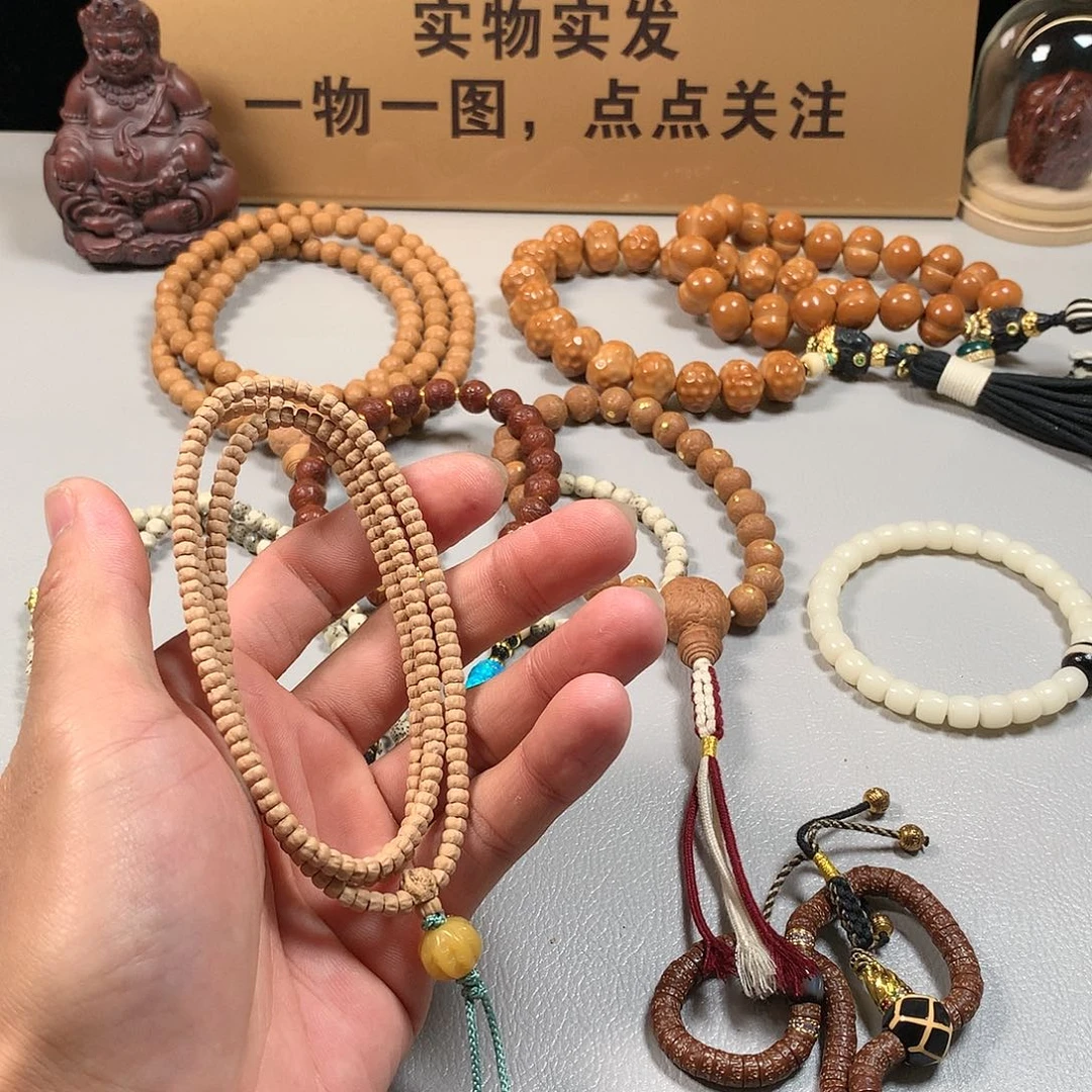 柏香籽/百香籽吊坠。。。。。。。。。。