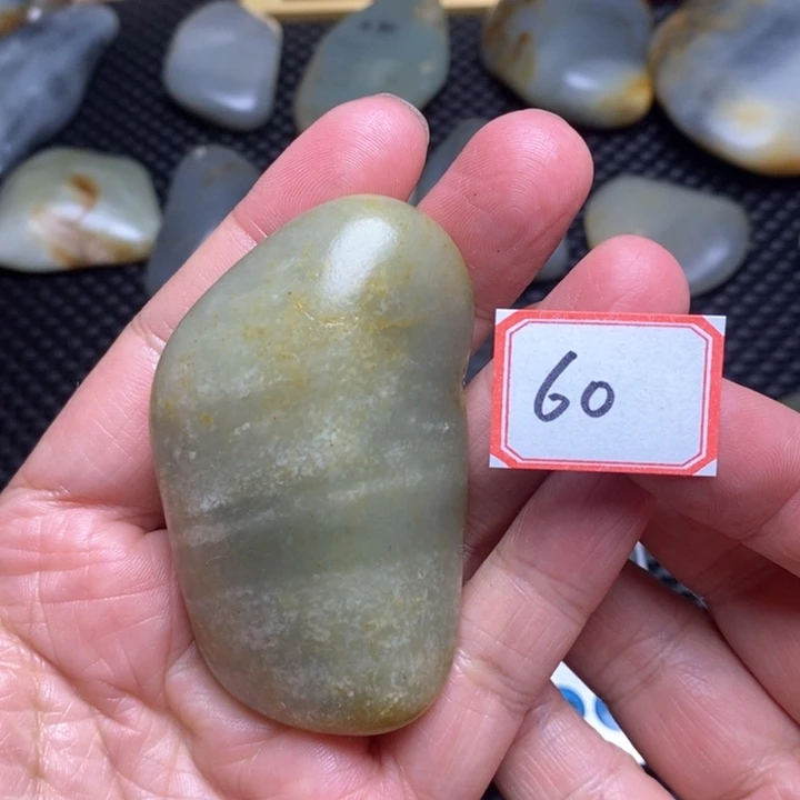 未镶嵌和田玉把件60
