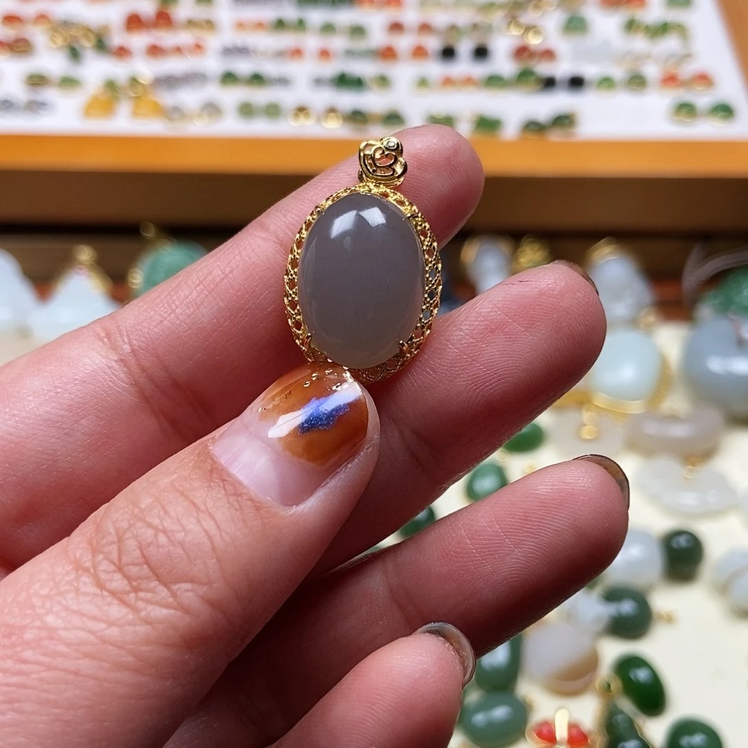 和田玉吊坠银S925镶嵌