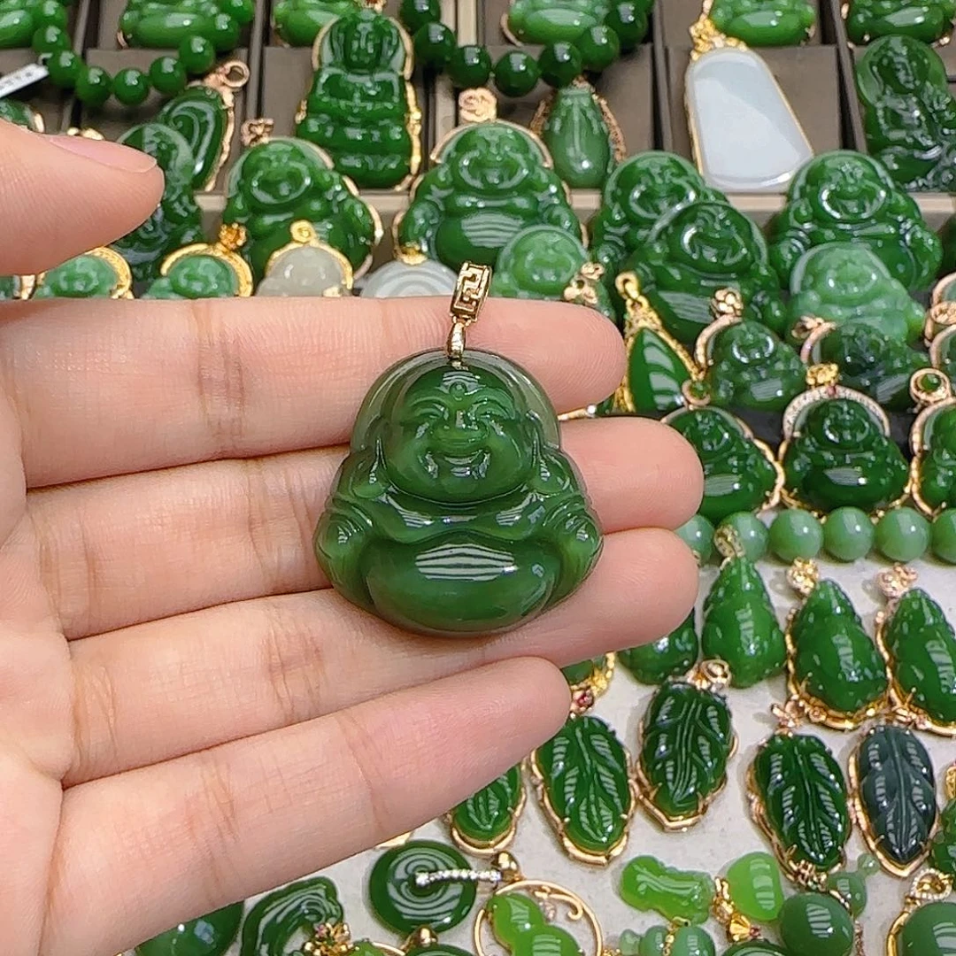 和田玉（碧玉）18K金镶嵌颈饰