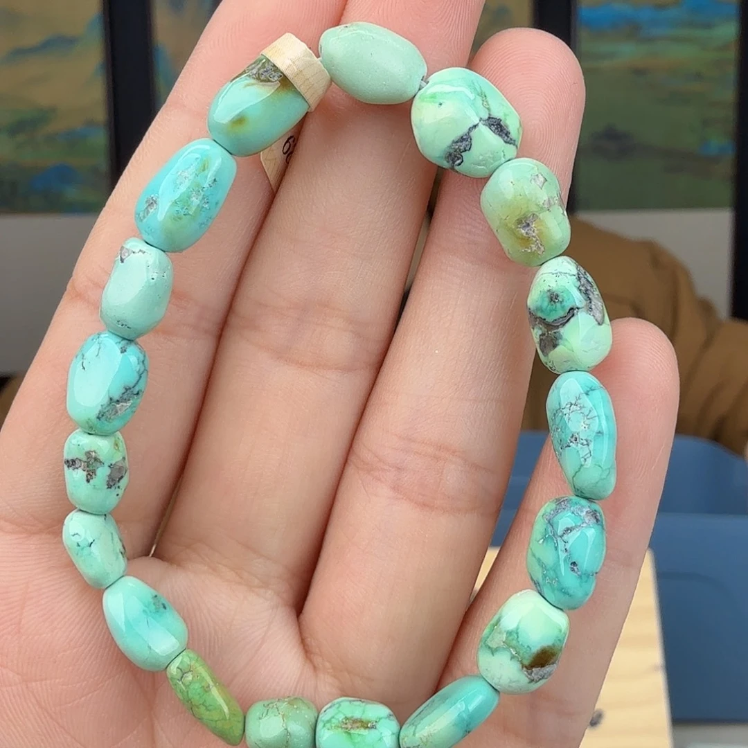 绿松石未镶嵌珠宝奇石