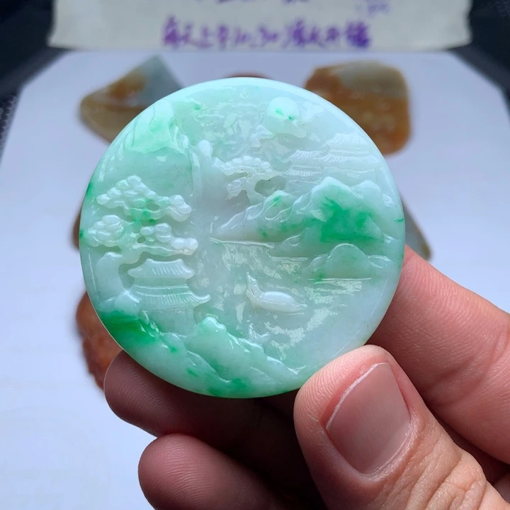 定制翡翠未镶嵌翡翠