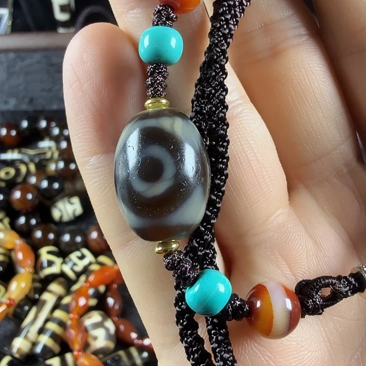 玛瑙/玉髓（覆膜）颈饰未镶嵌