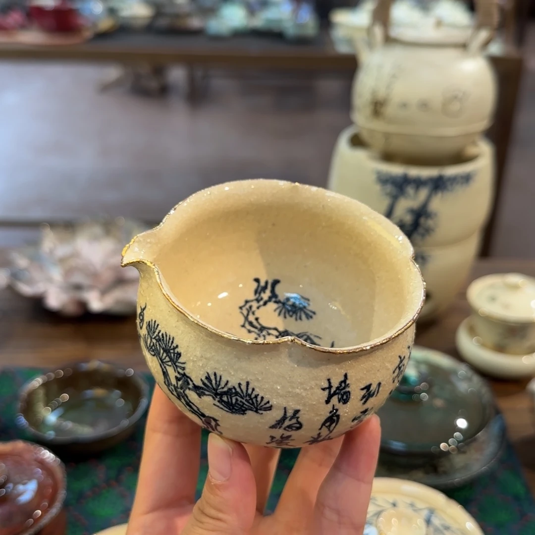 景德镇手作器皿了