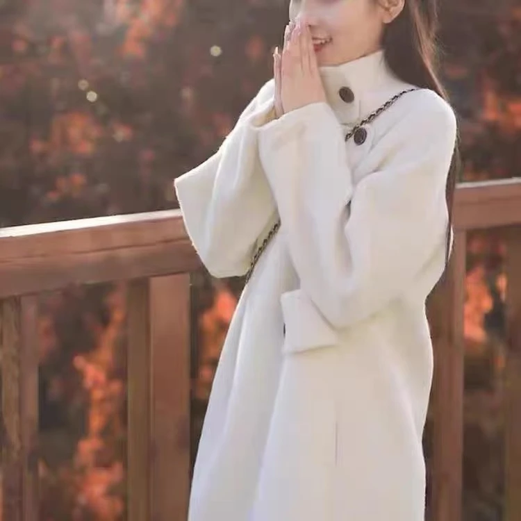 2024秋装设计师新款时尚大衣女 CCX700002379