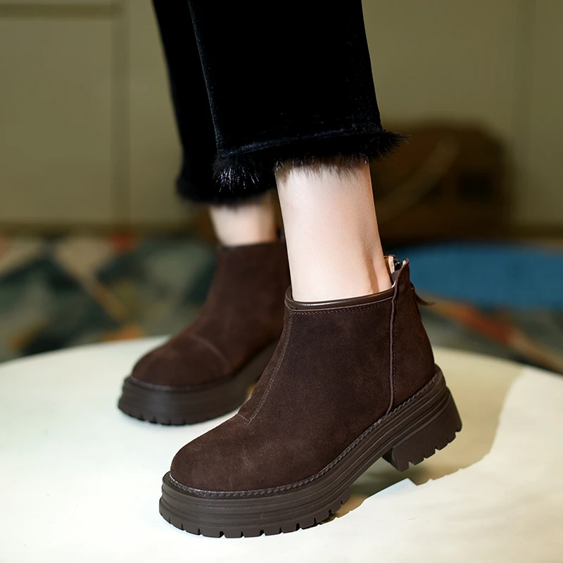 秋冬磨砂牛皮软底真皮短靴复古欧货百搭瘦瘦靴高级女靴8897