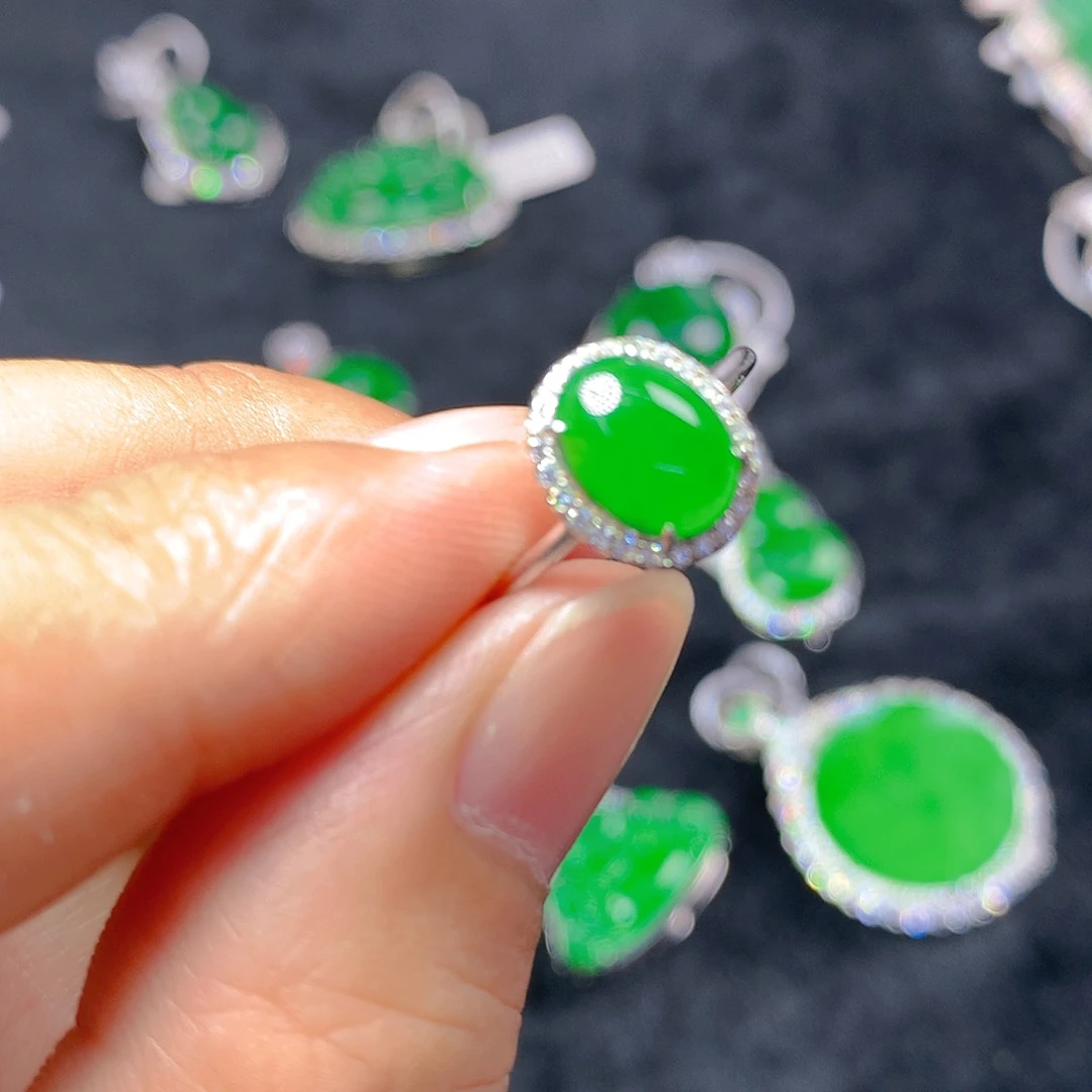 翡翠银S925镶嵌颈饰我