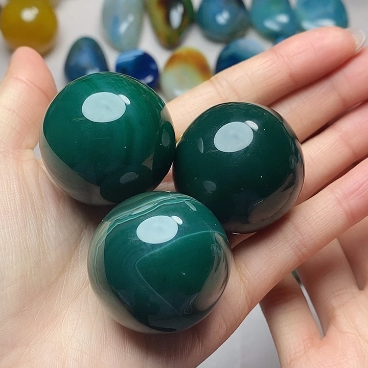 温***人玛瑙/玉髓未镶嵌颈饰