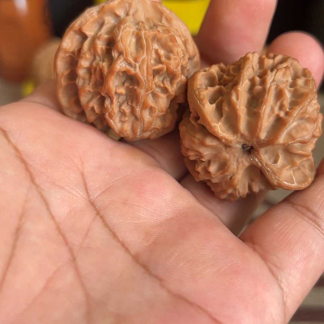 吊坠文玩核桃苹果园