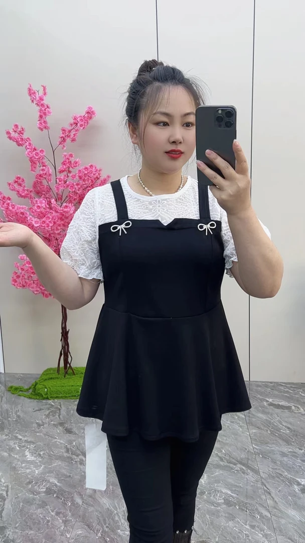 加肥圆领拼接吊带假两件短袖上衣韩版夏季款小众设计胖MM甜美小衫