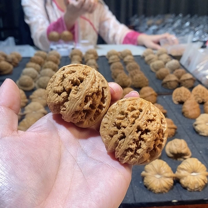 桃核吊坠大粗筋有修46