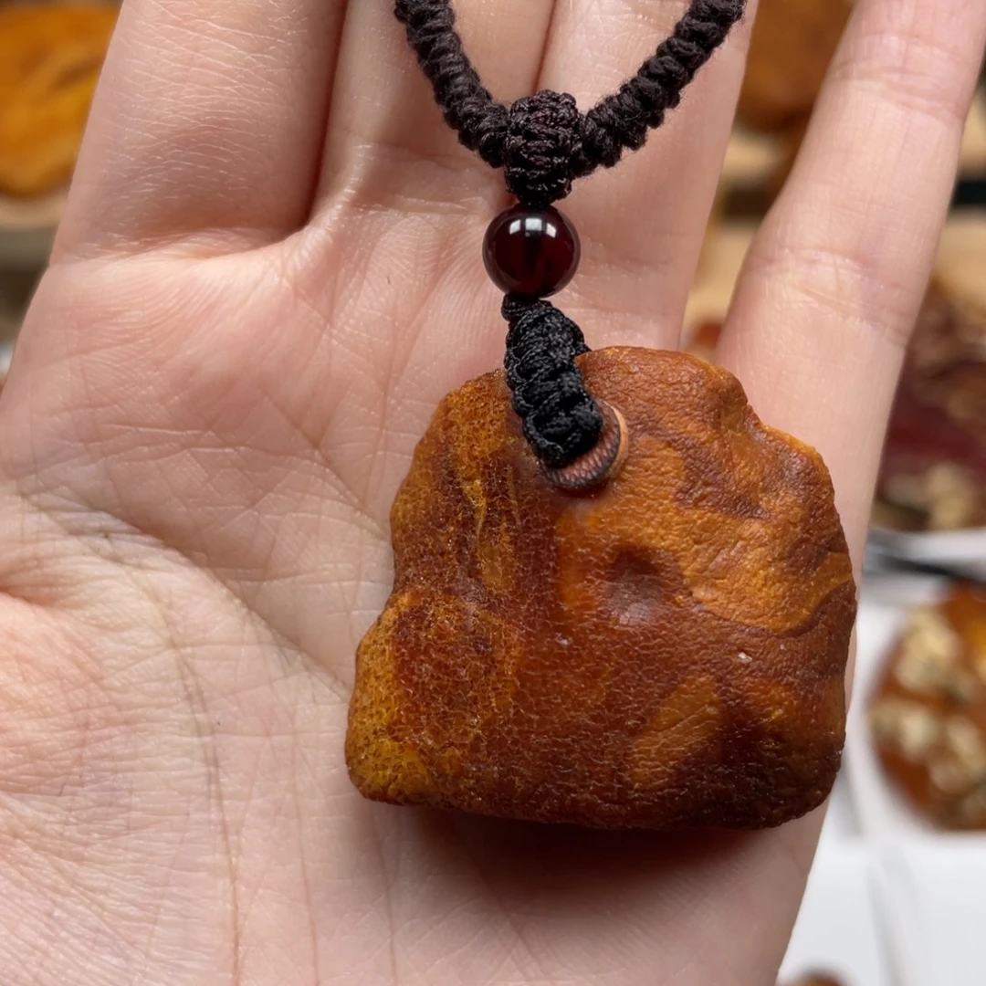 琥珀未镶嵌珠宝奇石