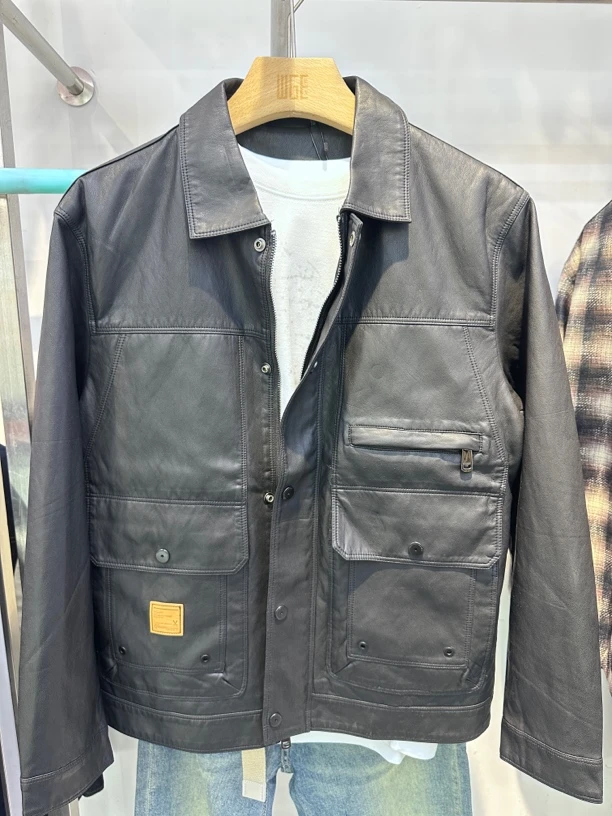 薄款男款春秋翻领pu皮夹克修身黑色夏季潮流皮衣春季时尚