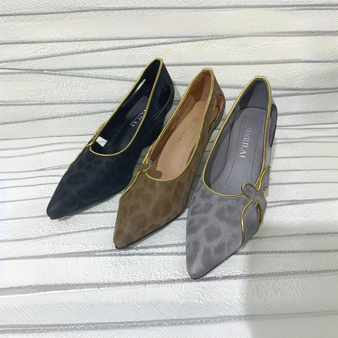 粗跟单鞋高跟细跟女鞋平跟跟鞋秋款平底鞋修面尖头浅口夏季洋气