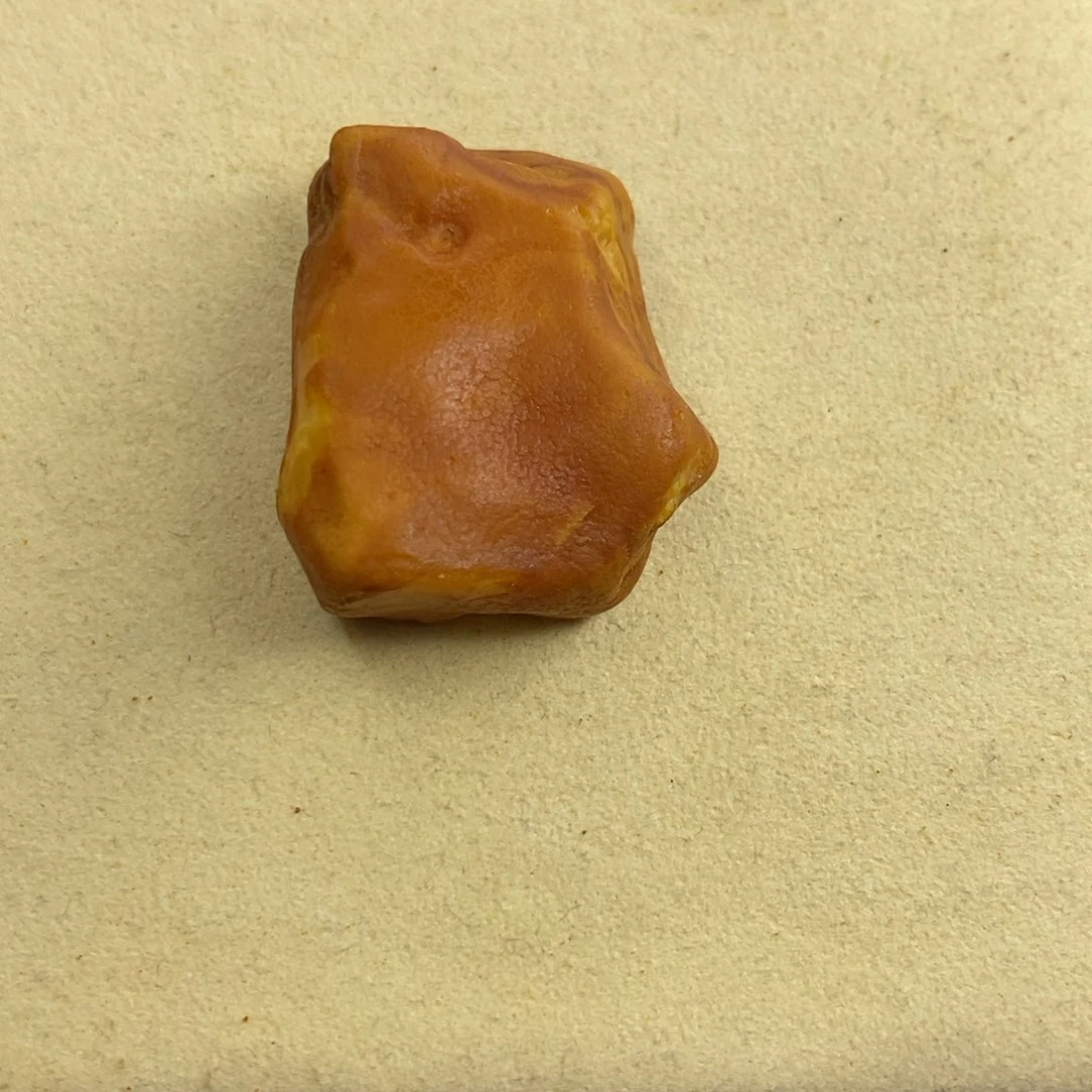 未镶嵌定制蜜蜡一****星梨