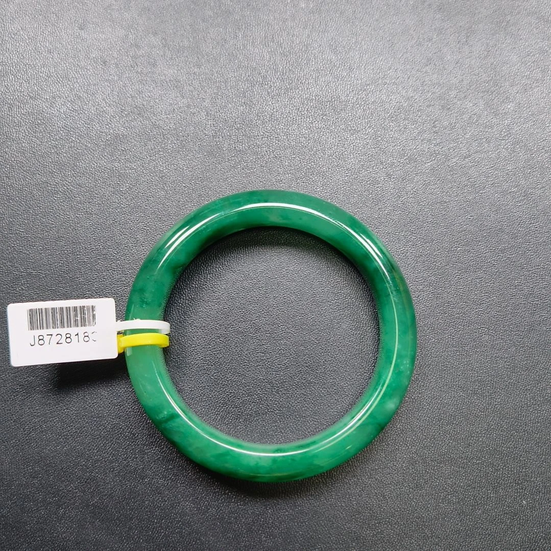 石英质玉（非洲翠）未镶嵌手镯非洲翠手镯