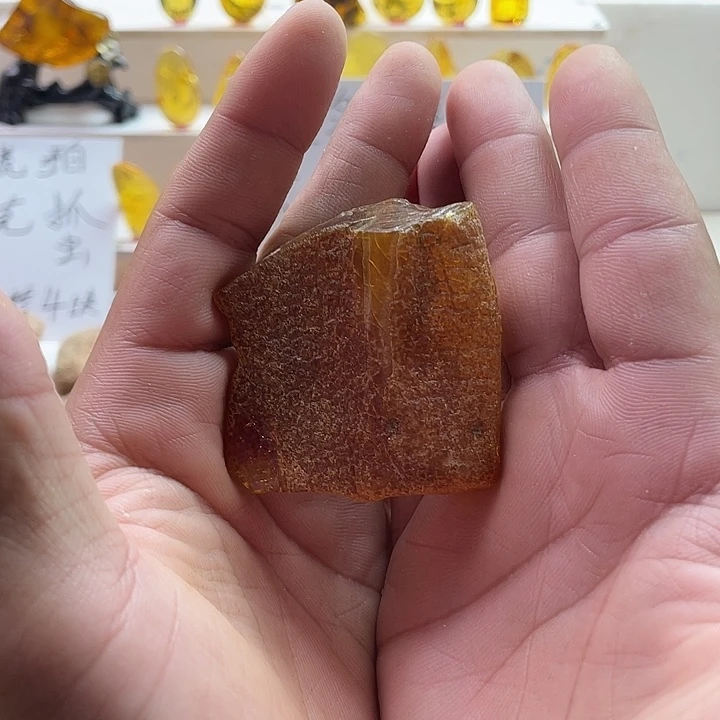 简***单定制琥珀未镶嵌天然琥珀现场加工