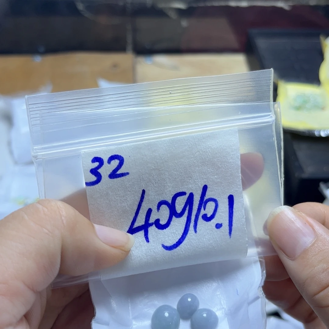 定制翡翠未镶嵌不退