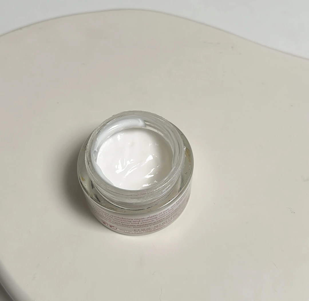 面霜补水保湿提亮滋润