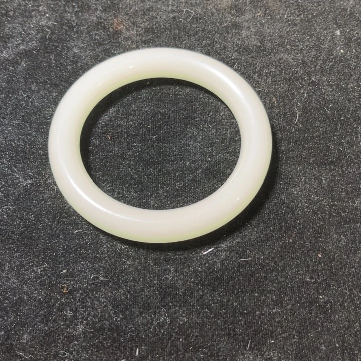 颈饰未镶嵌和田玉吉**照