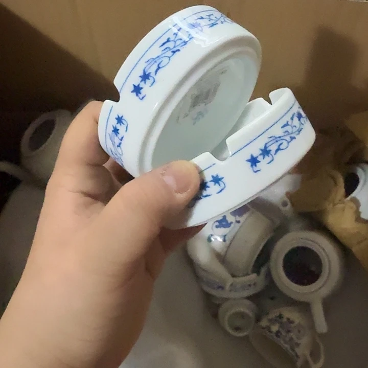 茶盏陶瓷盘子啥都有