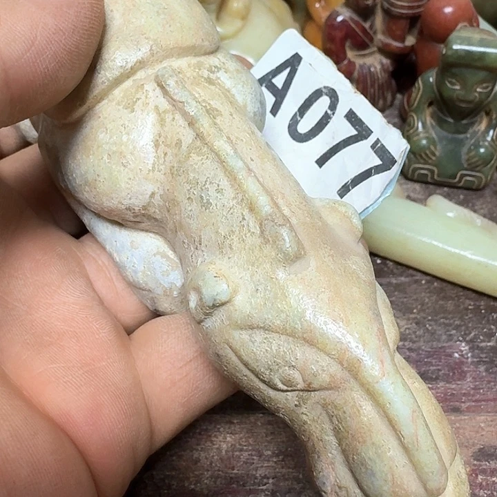 和田玉颈饰未镶嵌平****生