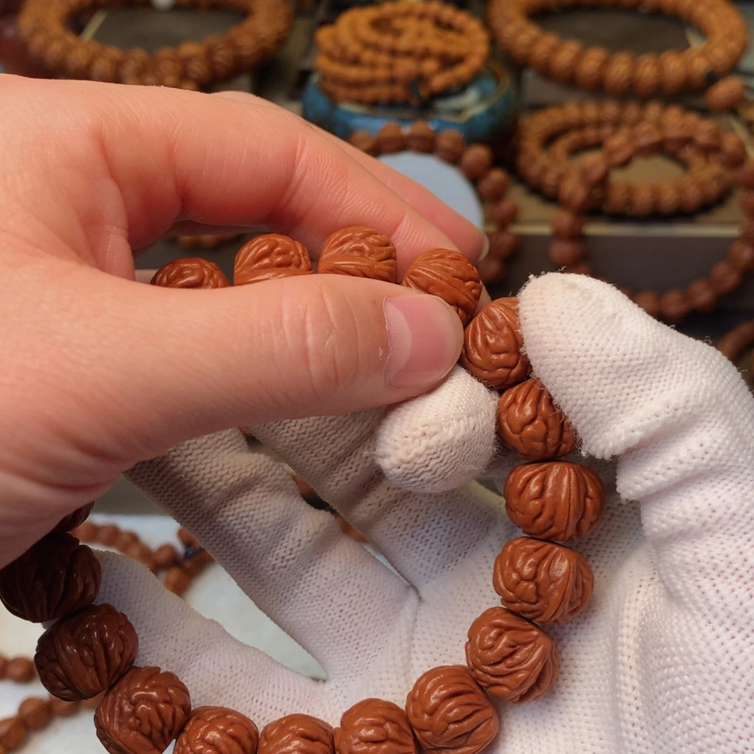 任***遥桃核手串秦岭龙纹