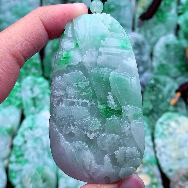 翡翠吊坠(不含链)未镶嵌