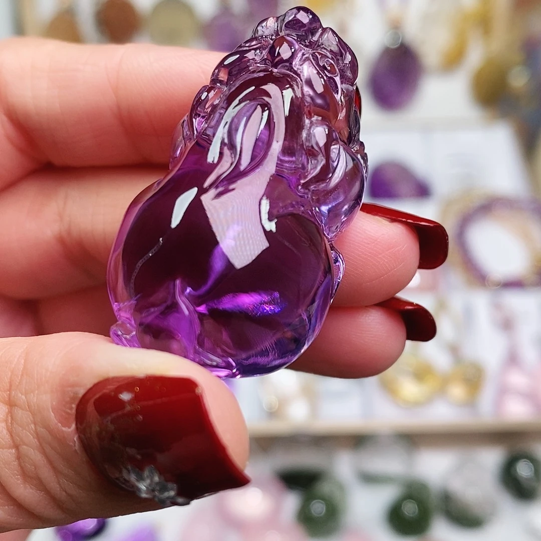 未镶嵌吊坠(赠链)水晶