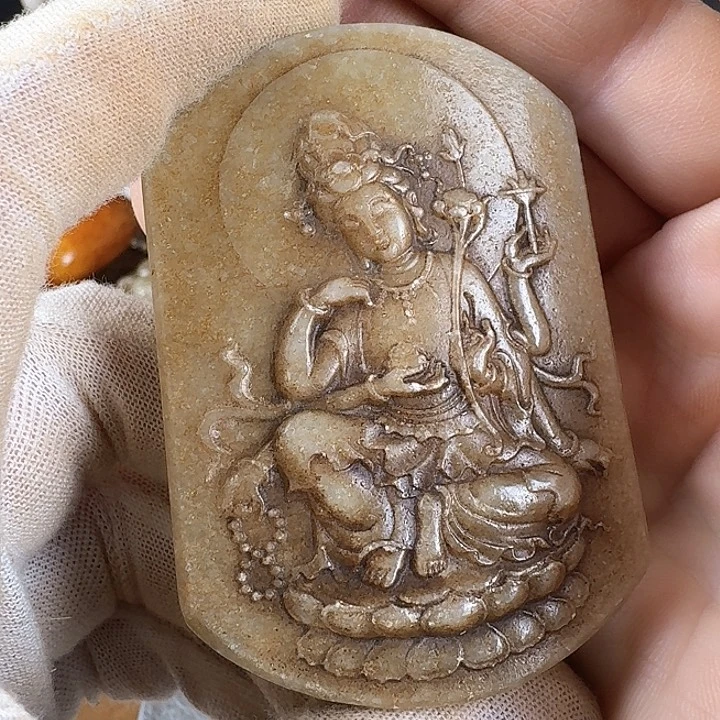 和田玉挂件未镶嵌@***）