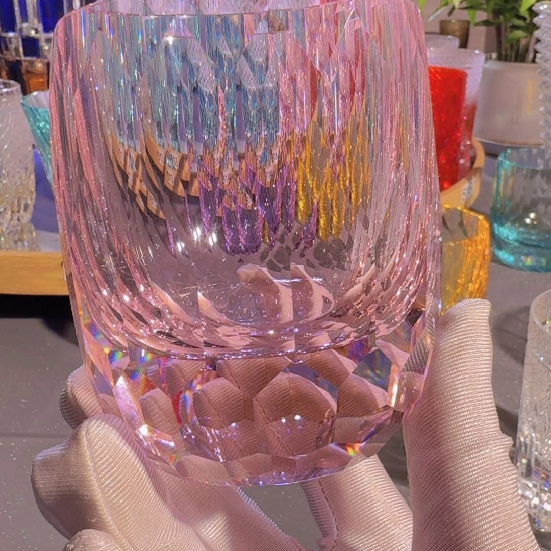 新款的小裙子也太好看了