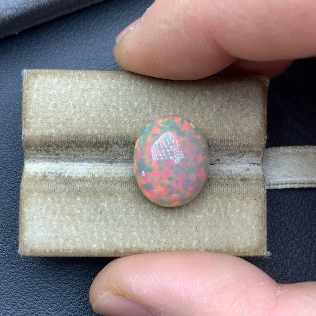 未镶嵌欧泊笔搁6.03ct