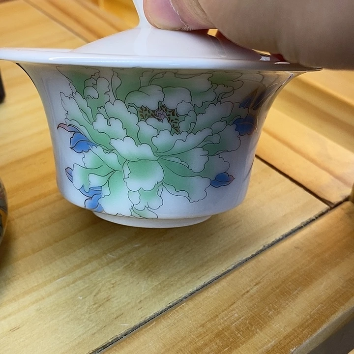 盖碗盖碗茶茶的味道，盖碗