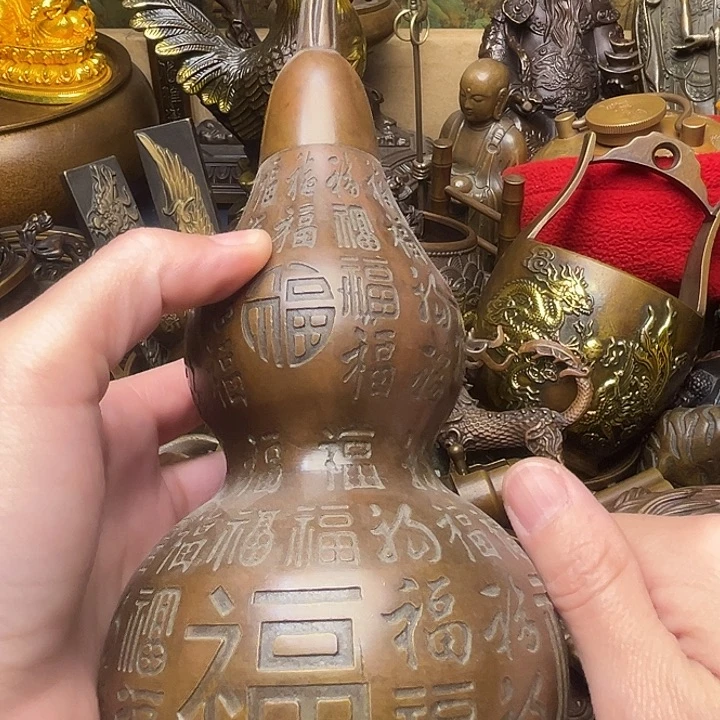 精美铜器批发档口