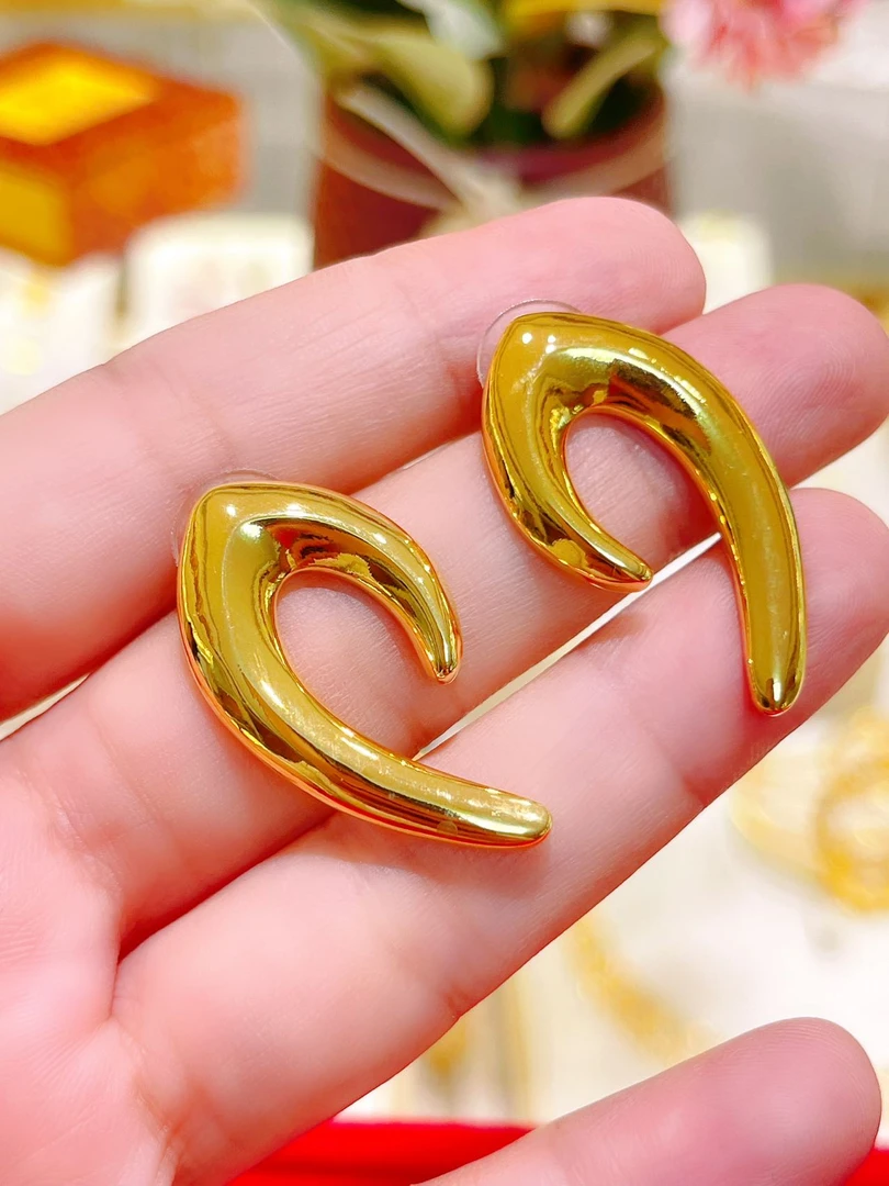 合金耳饰 0.15g  ogak耳环 سېھران مىس قاپىلىما ئالتۇنلىرى