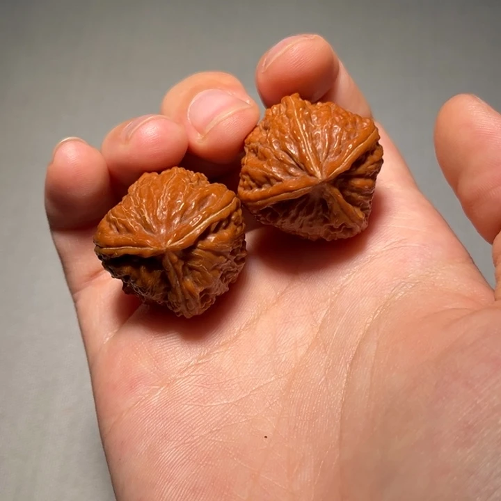 文玩核桃把件异形932