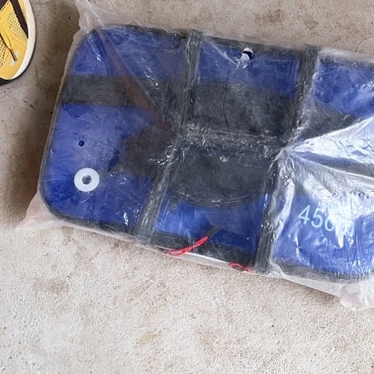 活鱼桶45cm随机发。
