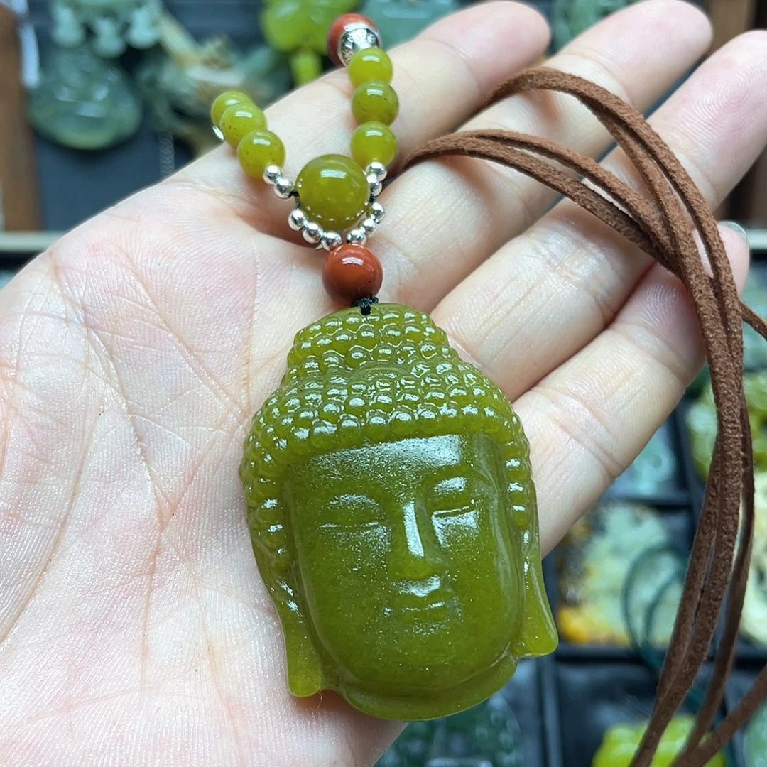 合金蛇纹石玉颈饰